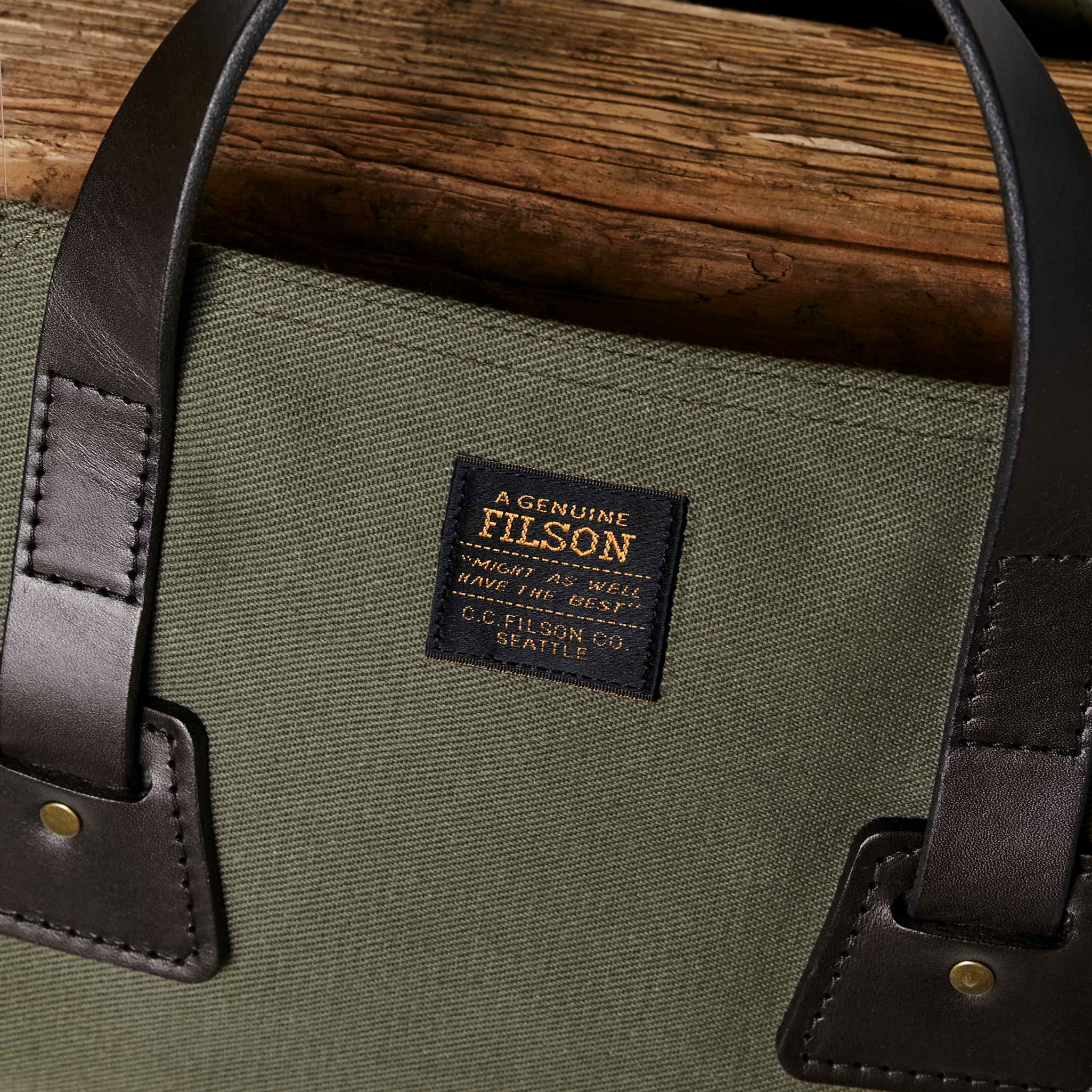 Log Carrier - Otter Green - Image 3