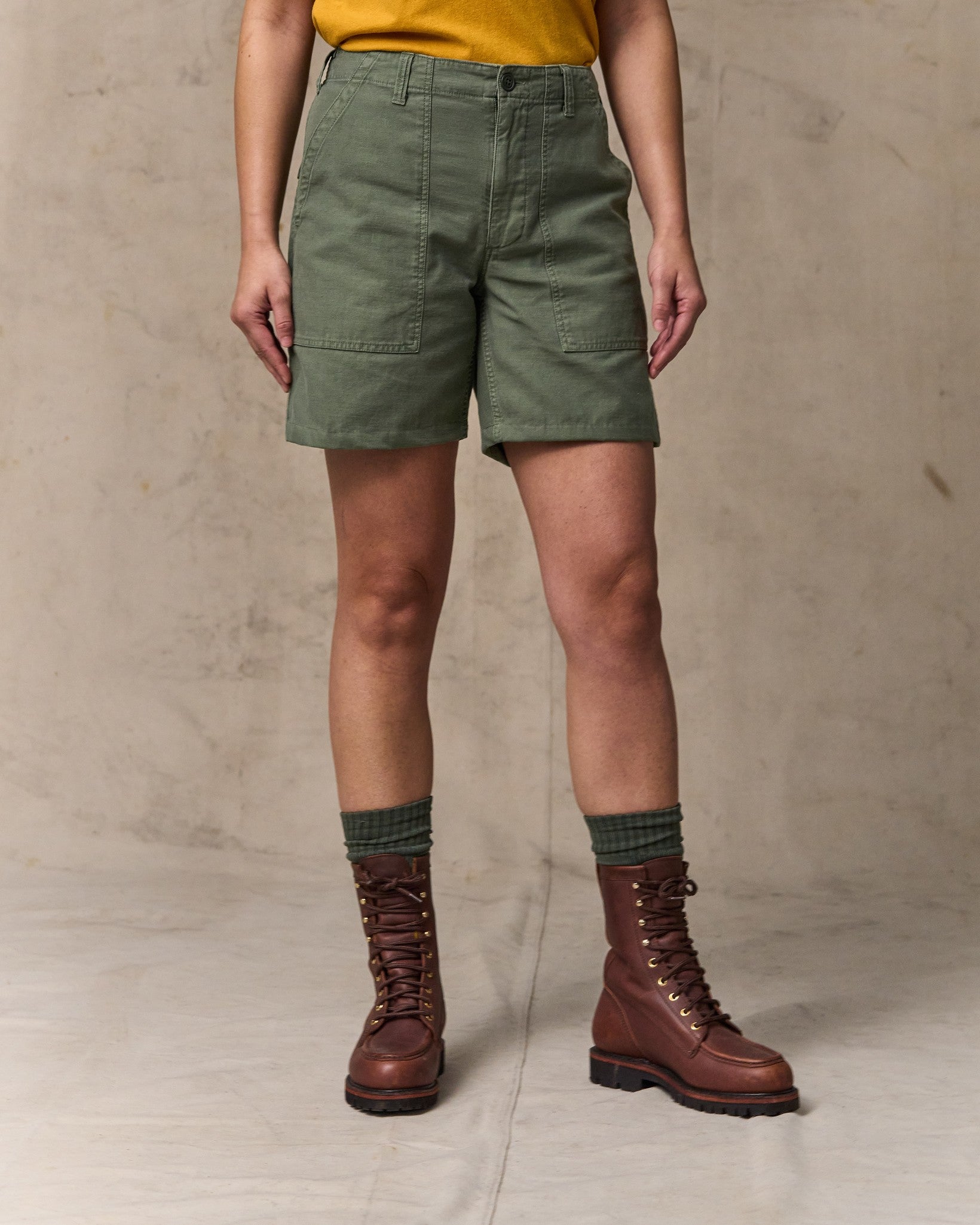Women's Field Supply Shorts - Service Green