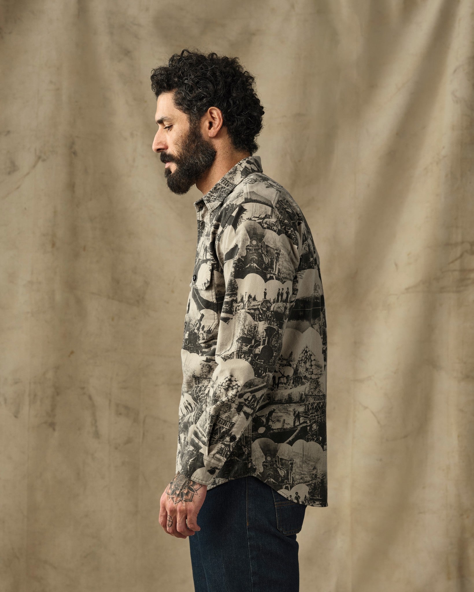 Field Flannel Shirt - Vintage Khaki Print - Image 3