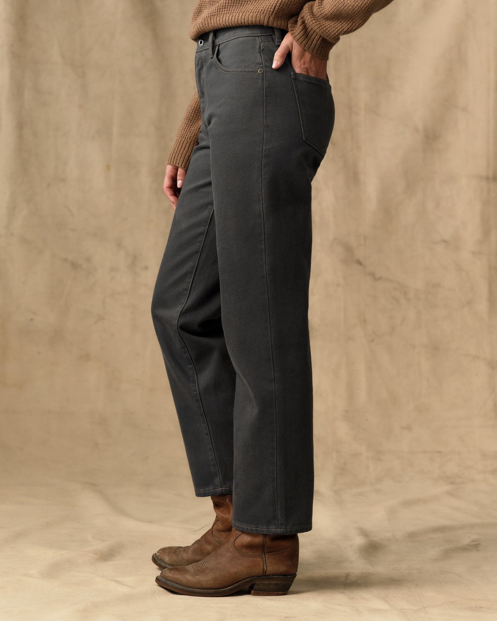 Women's 14-oz. Straight-Leg Jeans - Black - Image 3