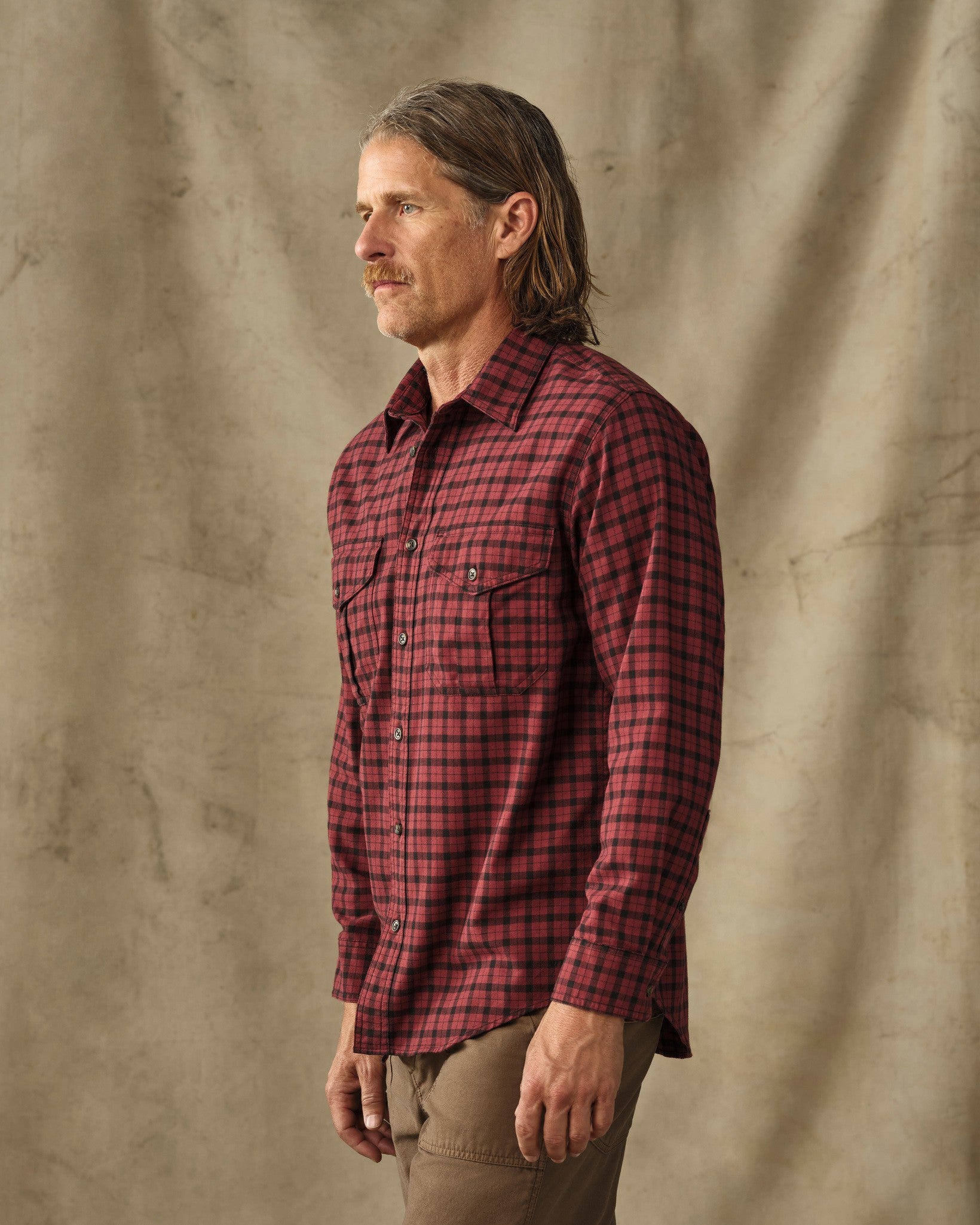 Lightweight Alaskan Guide Shirt - Port / Black Plaid - Image 3