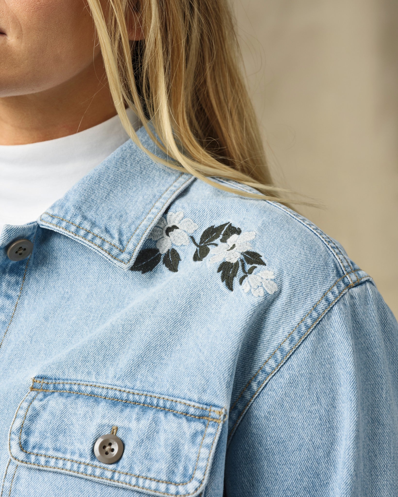 Women's Embroidered Denim Shirt - Pale Indigo - Image 4