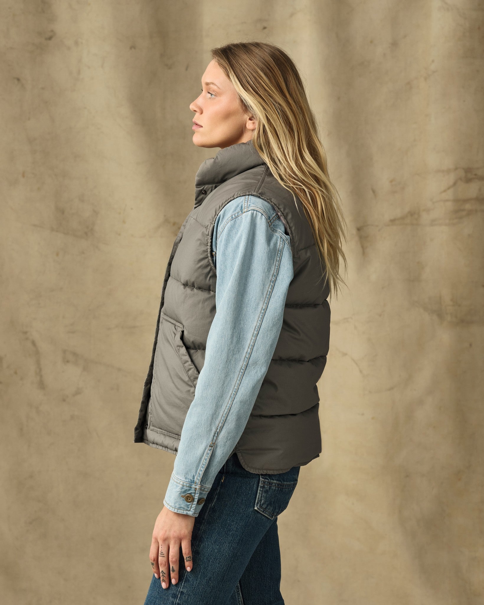 Women's Heritage Cotton Down Vest - Smokey Olive - Image 3